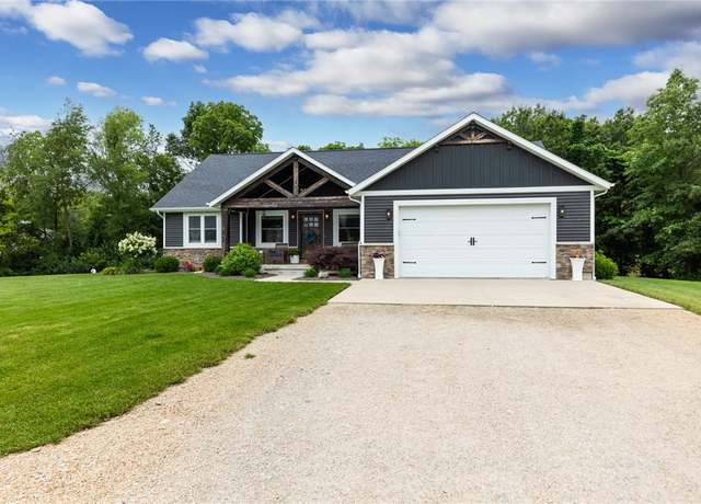 Property at 13975 Lake Estates Dr, Effingham, IL 62401, 3 beds, 3 baths