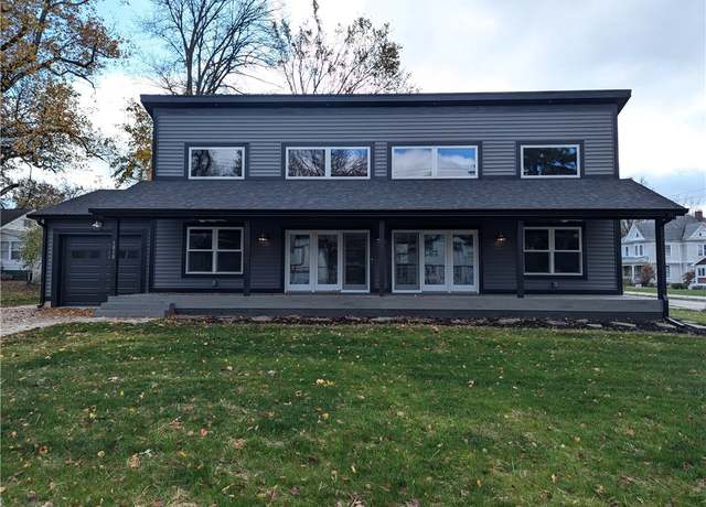 Property at 1010 Harrison Ave, Charleston, IL 61920, 3 beds, 2 baths