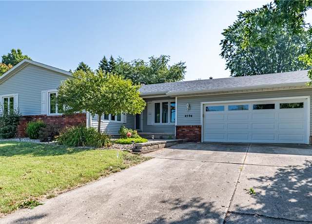 Property at 4594 Hale Dr, Decatur, IL 62526, 3 beds, 2 baths