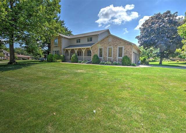 Property at 95 Hickory Point Ct, Forsyth, IL 62535, 5 beds, 3.5 baths