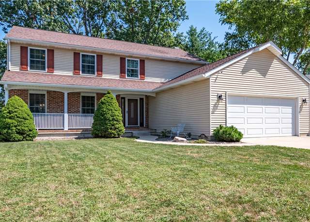Property at 2740 S Forrest Green Dr, Decatur, IL 62521, 4 beds, 3 baths