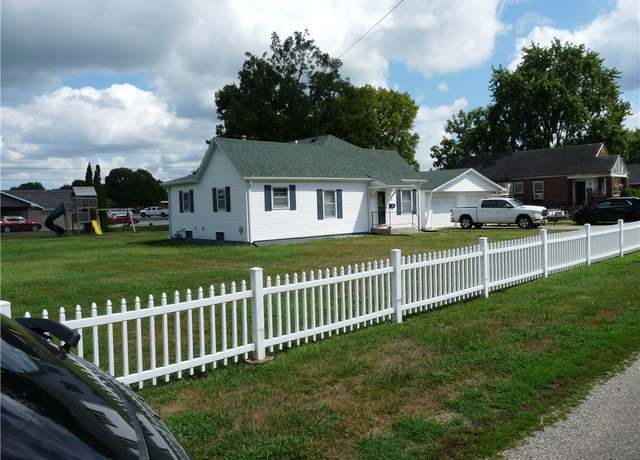 Property at 219 S West St, Westville, IL 61883, 3 beds, 1 bath