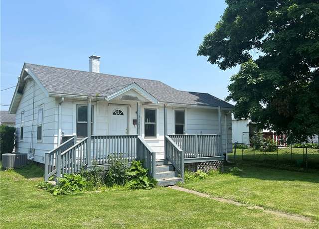 Property at 3102 E Harrison Ave, Decatur, IL 62526, 2 beds, 1 bath