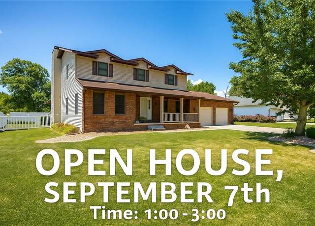 Property at 805 N Glenwood St, Effingham, IL 62401, 4 beds, 3.5 baths