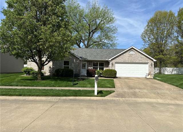 Property at 655 Scovill Ct, Decatur, IL 62522, 3 beds, 2 baths