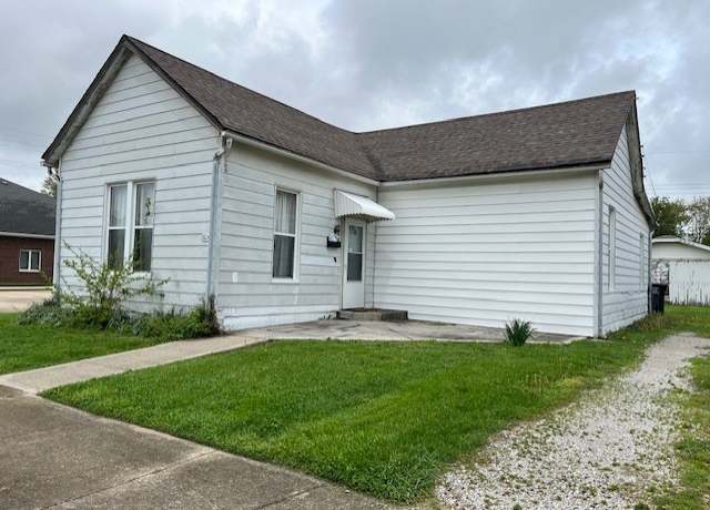 Property at 804 W Jefferson Ave, Effingham, IL 62401, 2 beds, 1 bath