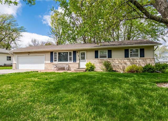 Property at 44 Meadow Lark Ct, Bethany, IL 61914, 3 beds, 1 bath
