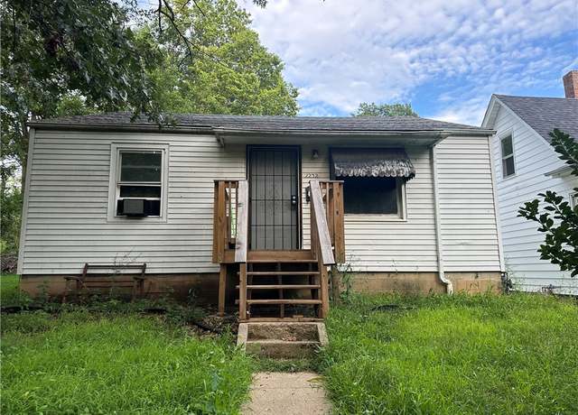 Property at 1232 S Silas St, Decatur, IL 62521, 2 beds, 1 bath