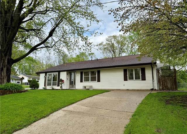 Property at 1713 Westview Ave, Danville, IL 61832, 4 beds, 1.5 baths