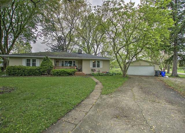 Property at 3391 N Brett Ave, Decatur, IL 62526, 3 beds, 2 baths