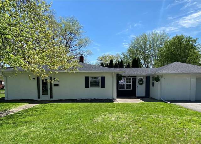 Property at 302 E Winter Ave, Danville, IL 61832, 2 beds, 1 bath