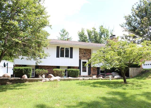 Property at 3316 Ferris Dr, Decatur, IL 62521, 4 beds, 2 baths