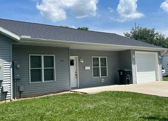 Property at 602 S Linden St, Effingham, IL 62401, 2 beds, 2 baths