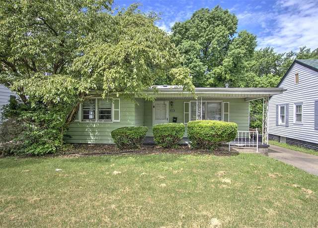 Property at 963 N University Ave, Decatur, IL 62522, 3 beds, 1 bath