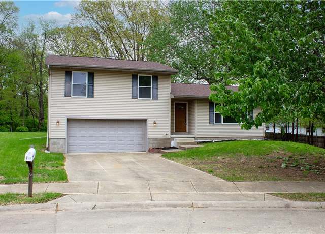 Property at 630 Sheridan Cir, Decatur, IL 62521, 3 beds, 2 baths