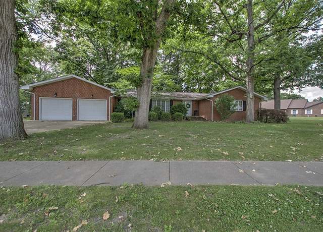 Property at 5307 Yavapai Dr, Forsyth, IL 62535, 3 beds, 2.5 baths