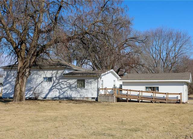 Property at 1741 Murray Clark Rd, Danville, IL 61832, 3 beds, 2 baths