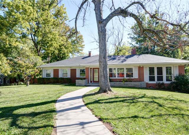 Property at 78 Montgomery Pl, Decatur, IL 62522, 3 beds, 3 baths