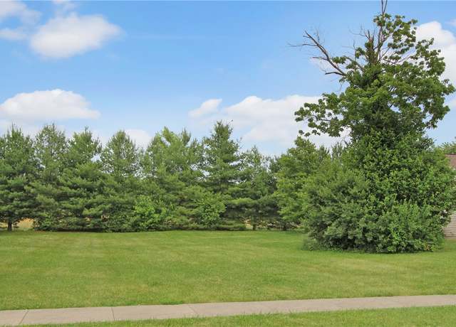 Property at Lot 63 Hawthorne Dr, Charleston, IL 61920