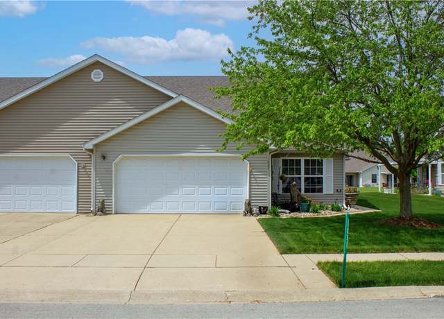 Property at 1827 S Albany Ct, Decatur, IL 62521, 3 beds, 2 baths