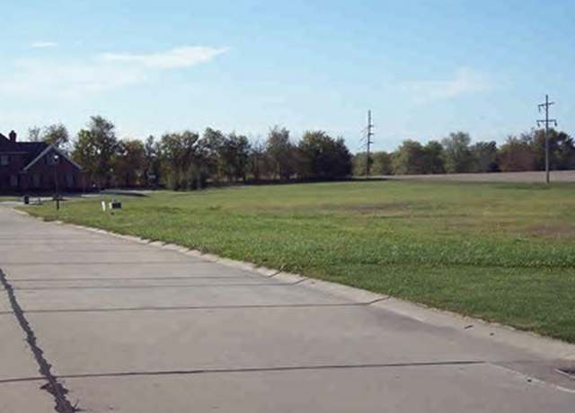 Property at 21 Cambridge, Mattoon, IL 61938