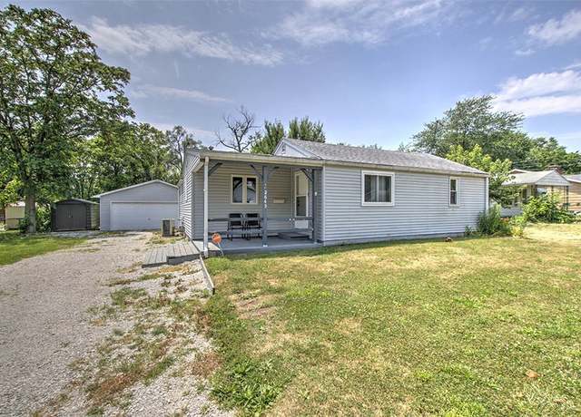 Property at 2645 E Logan St, Decatur, IL 62526, 2 beds, 1 bath