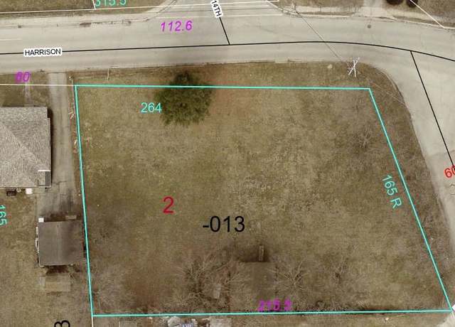 Property at 1520 Harrison Ave, Charleston, IL 61920