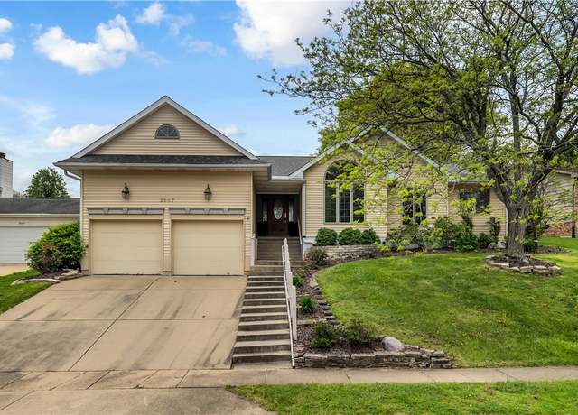 Property at 2667 Forrest Green Dr, Decatur, IL 62521, 3 beds, 2.5 baths