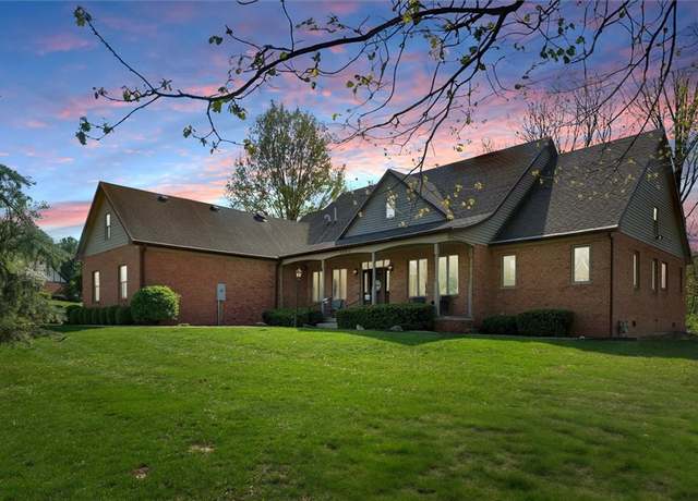 Property at 3401 Fairway Dr, Danville, IL 61832, 4 beds, 4 baths