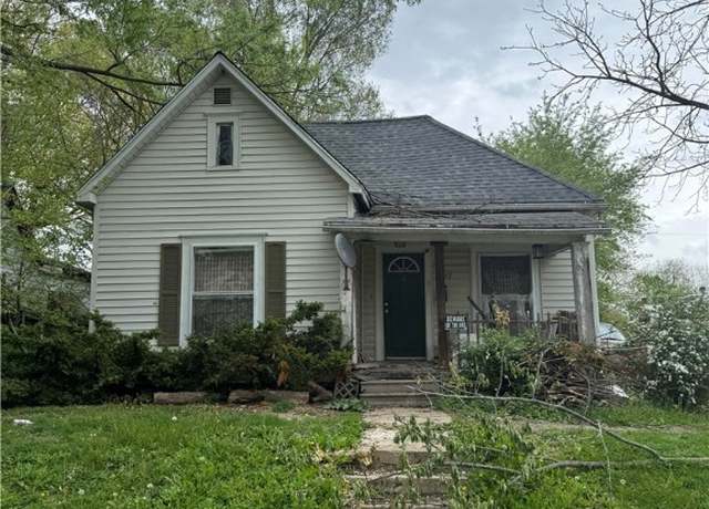 Property at 47 Columbus St, Danville, IL 61832, 3 beds, 1 bath