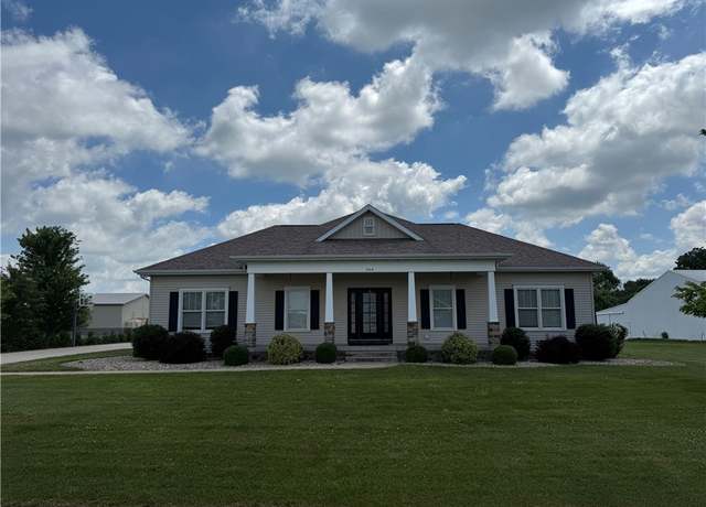 Property at 304 Pine St, Dieterich, IL 62424, 4 beds, 3.5 baths