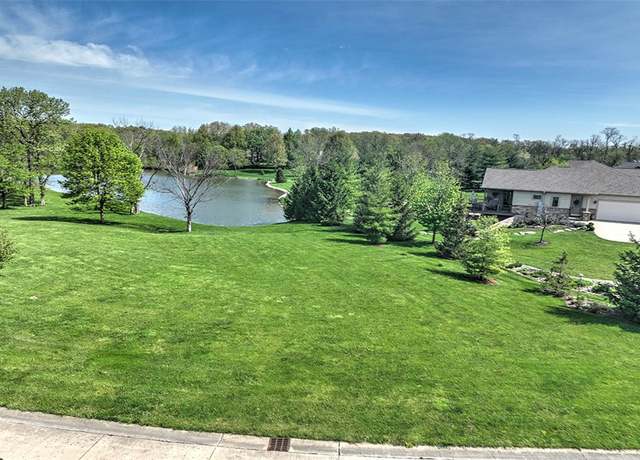 Property at 2020 Buckhead Ln, Decatur, IL 62521