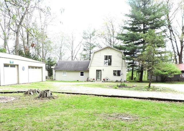 Property at 16093 Pollywog Ln, Oakwood, IL 61858, 3 beds, 2 baths
