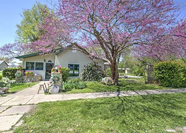 Property at 151 N Short St, Argenta, IL 62501, 3 beds, 2 baths