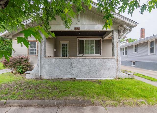 Property at 423 S Mcclellan St, Decatur, IL 62522, 3 beds, 1 bath