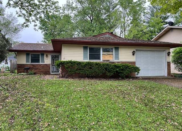 Property at 3488 Dove Dr, Decatur, IL 62526, 3 beds, 2 baths