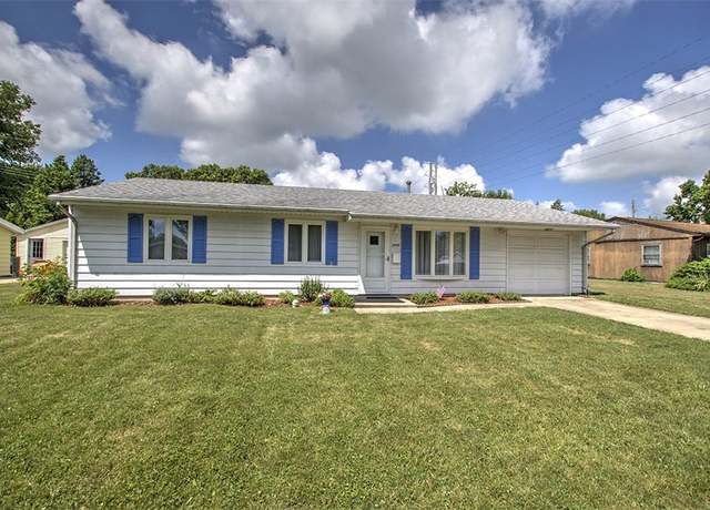 Property at 3961 N Newcastle Dr, Decatur, IL 62526, 3 beds, 1 bath