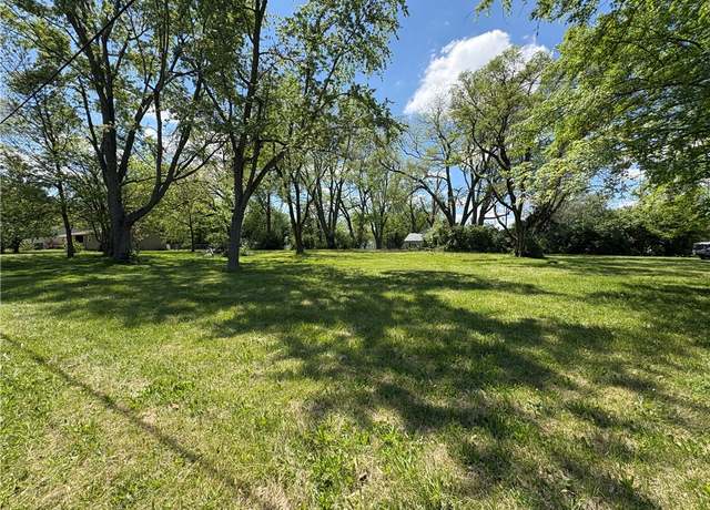 Property at 2127 Riedel Ave, Decatur, IL 62526