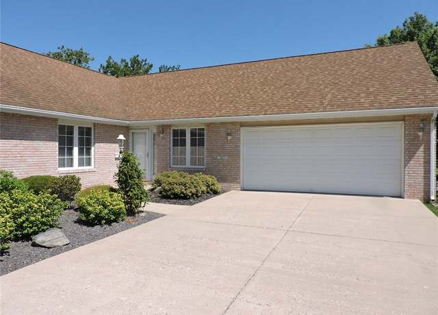 Property at 307 Northbrook Dr, Danville, IL 61832, 2 beds, 2 baths
