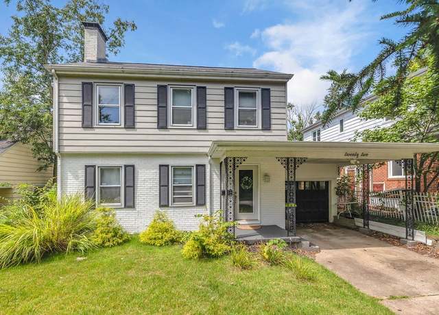Property at 22 Edgewood Ct, Decatur, IL 62522, 3 beds, 1.5 baths