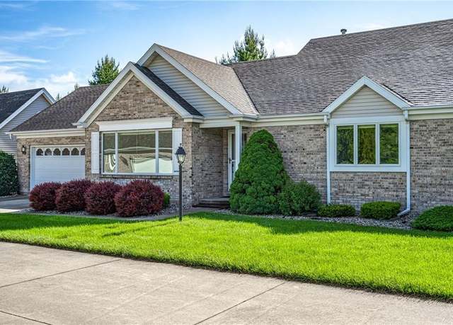 Property at 3 Eagle Pt Unit 2A, Charleston, IL 61920, 2 beds, 2 baths