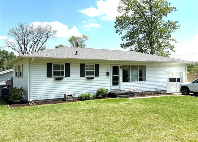 Property at 1603 Chandler St, Danville, IL 61832, 3 beds, 1 bath