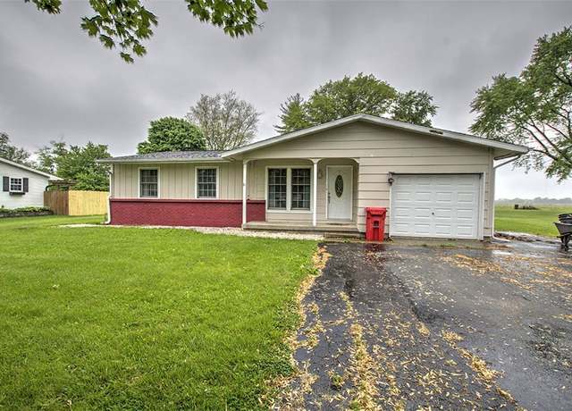 Property at 4785 S Taylor Rd, Decatur, IL 62521, 3 beds, 1.5 baths