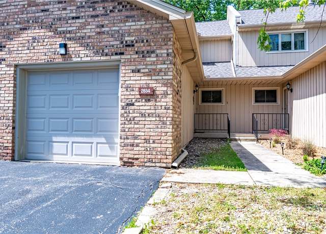 Property at 2634 S Forrest Green Dr, Decatur, IL 62521, 2 beds, 1.5 baths