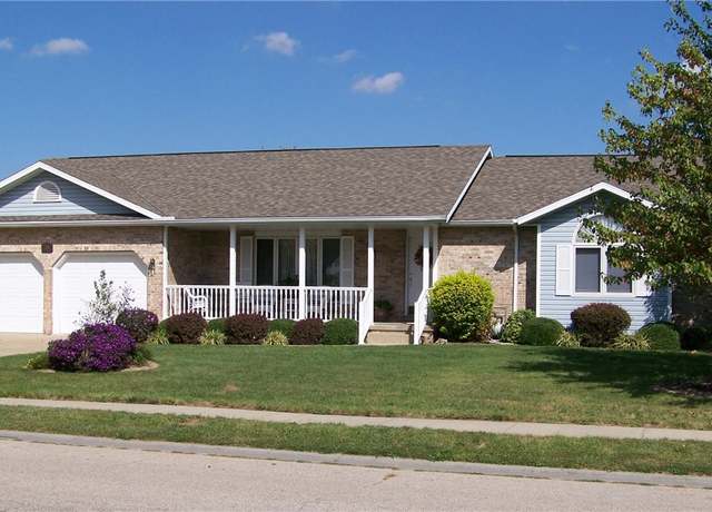 Property at 108 Santa Fe Ave, Effingham, IL 62401, 4 beds, 3 baths