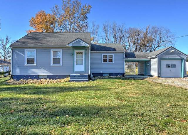 Property at 1765 S Fairview Ave, Decatur, IL 62521, 3 beds, 1 bath