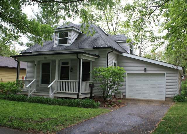 Property at 525 S Monroe St, Decatur, IL 62522, 4 beds, 2 baths