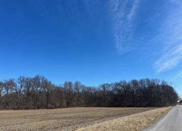 Property at 200 N 200 N, Oconee, IL 62553