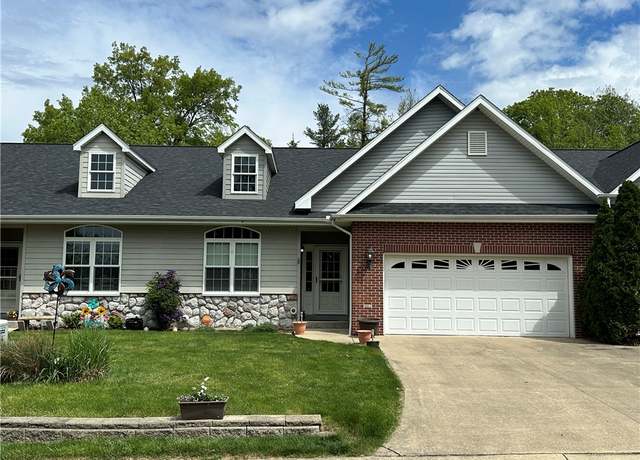 Property at 4160 Bristol Dr #3, Danville, IL 61834, 3 beds, 3 baths