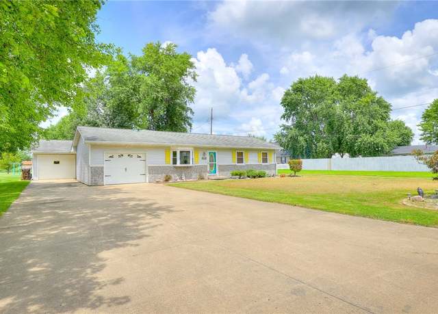 Property at 5760 Kentland Dr, Decatur, IL 62521, 3 beds, 2.5 baths